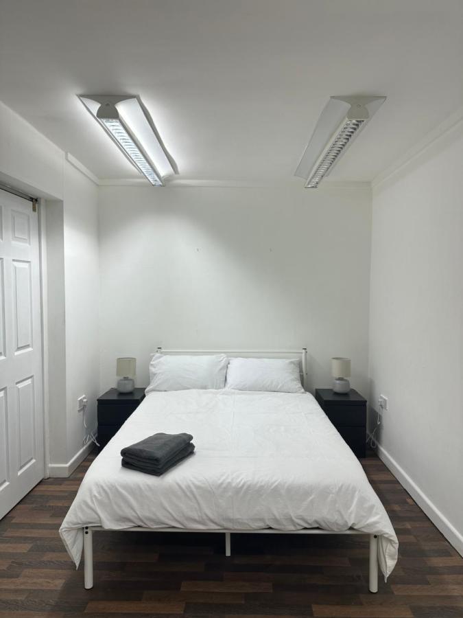 Bright, Warm & Cozy House In Harpurhey Apartment แมนเชสเตอร์ ภายนอก รูปภาพ