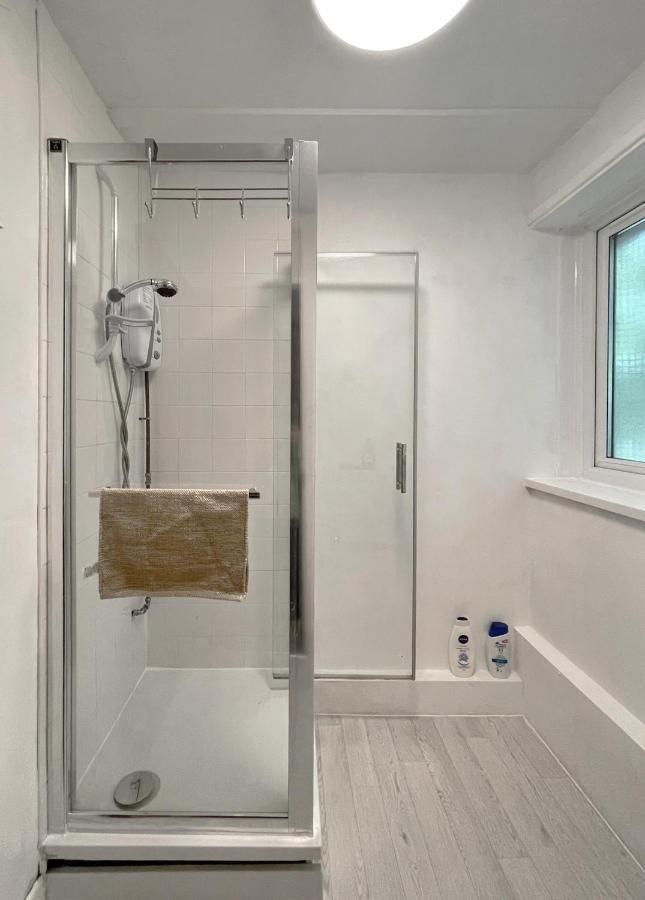 Bright, Warm & Cozy House In Harpurhey Apartment แมนเชสเตอร์ ภายนอก รูปภาพ